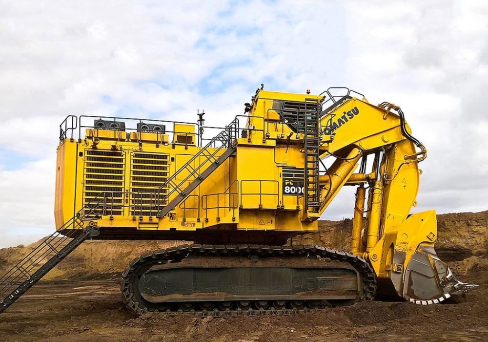 خرید لوازم یدکی بیل مکانیکی کوماتسو